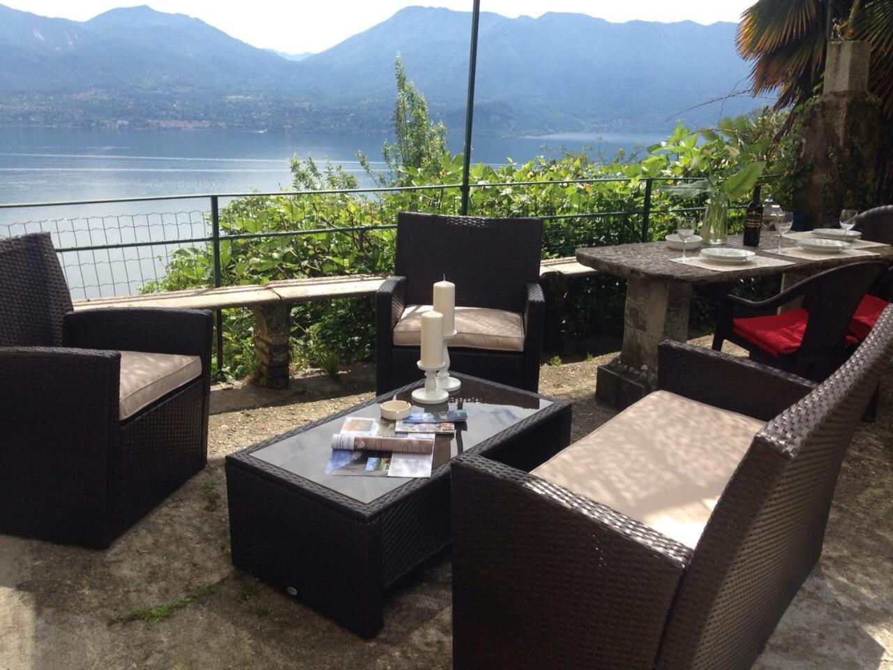 Residenza Le Camelie Apartment Oggebbio Exterior photo